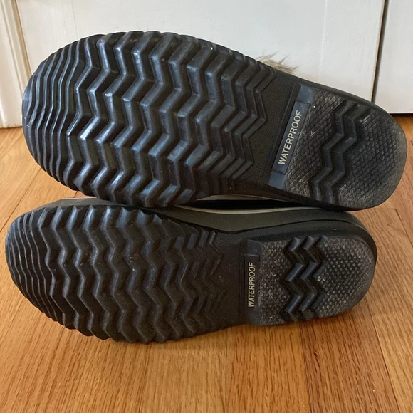 Sorel Joan of Arctic Snow Boots Black Faux Fur Size 8 Brown Fur Cuff - Picture 9 of 15